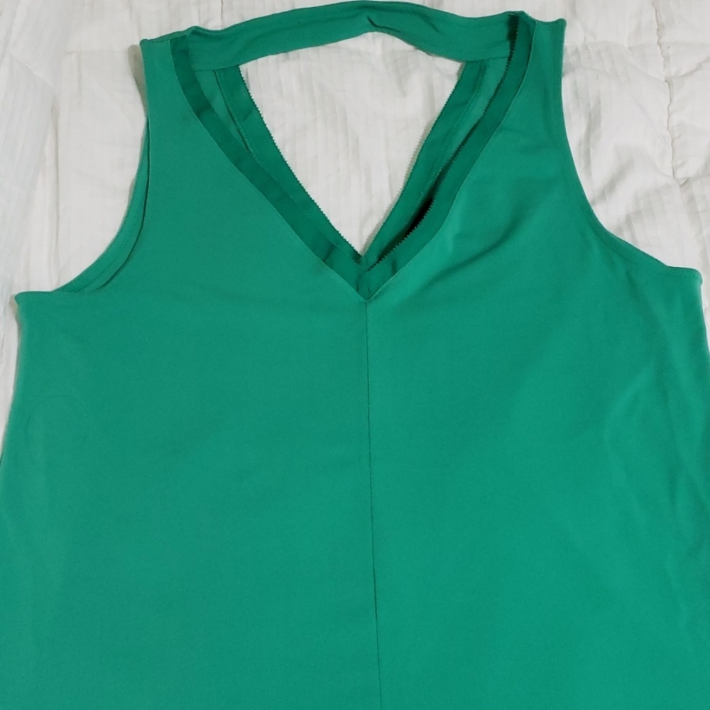 Beautiful Banana Republic green sleeveless M top